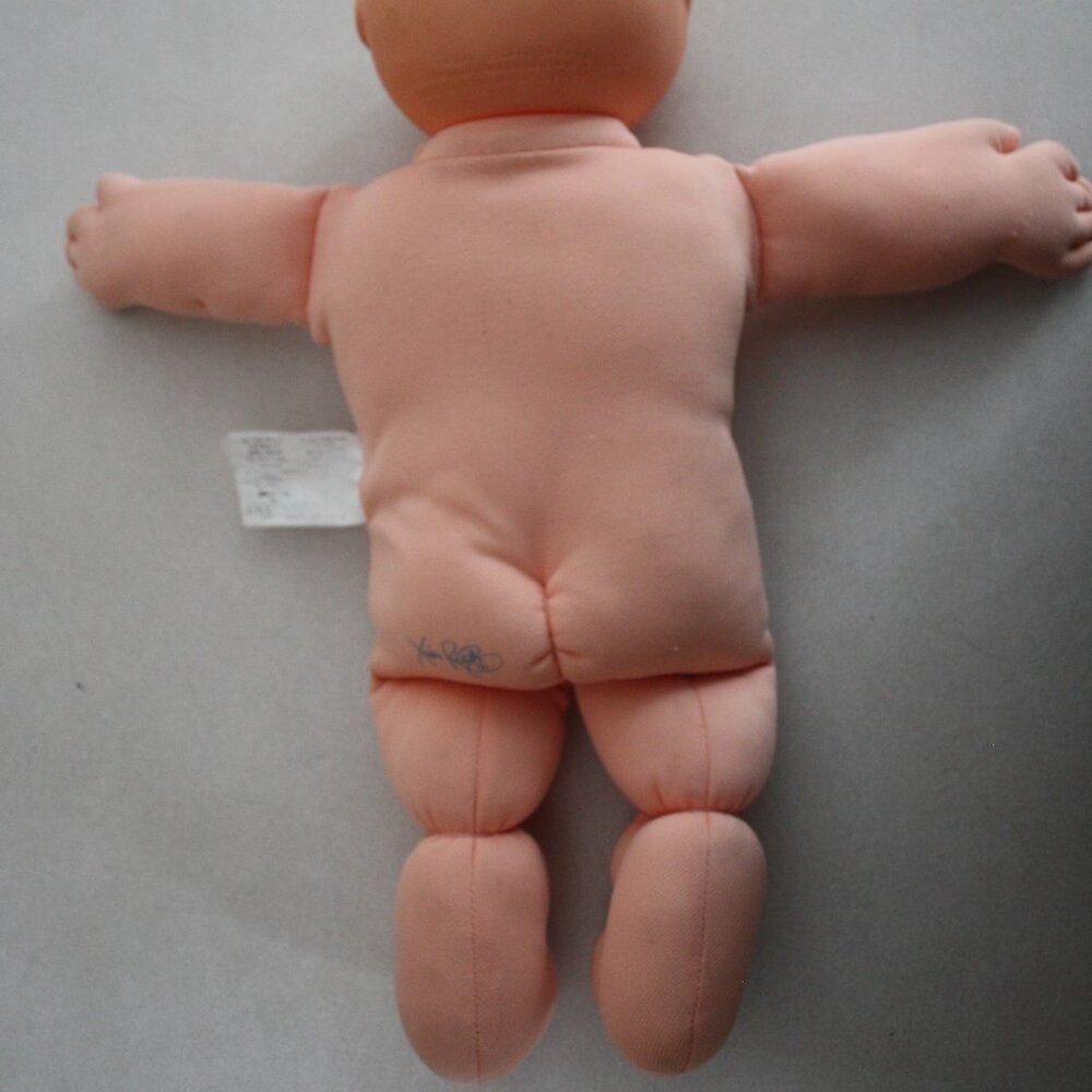 Cabbage Patch Baby - Picture 3 of 8